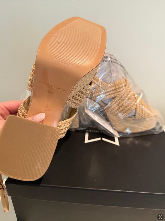 NWT Marc Fisher Caddy Platform Sandal - Picture 7 of 7